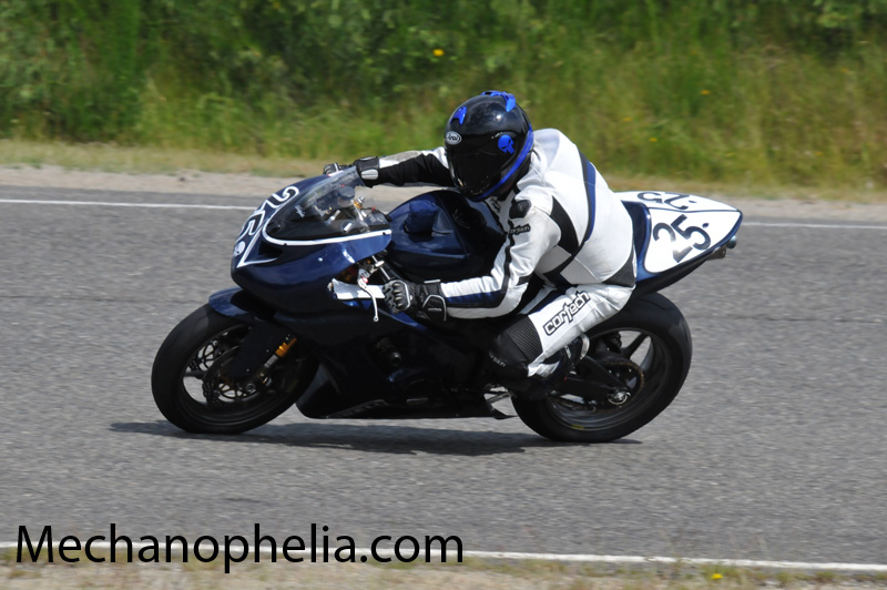 AP1_4535