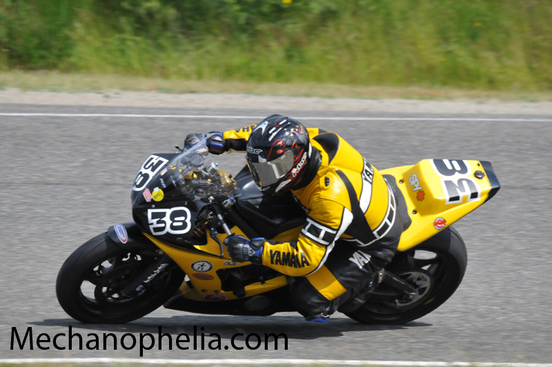AP1_4544