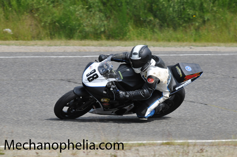 AP1_4747